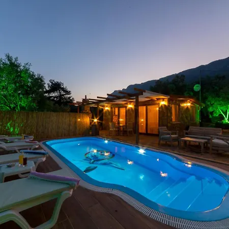 Ceren Akyaka Daily Weekly Villa