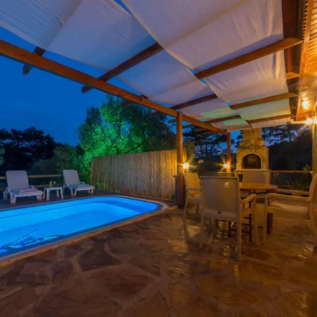 Вилла Ceren Akyaka Daily Weekly Мугла