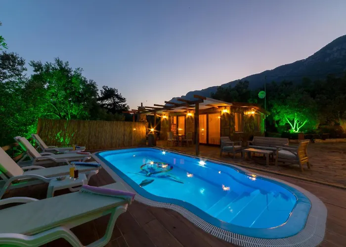 Ceren Akyaka Daily Weekly Villa