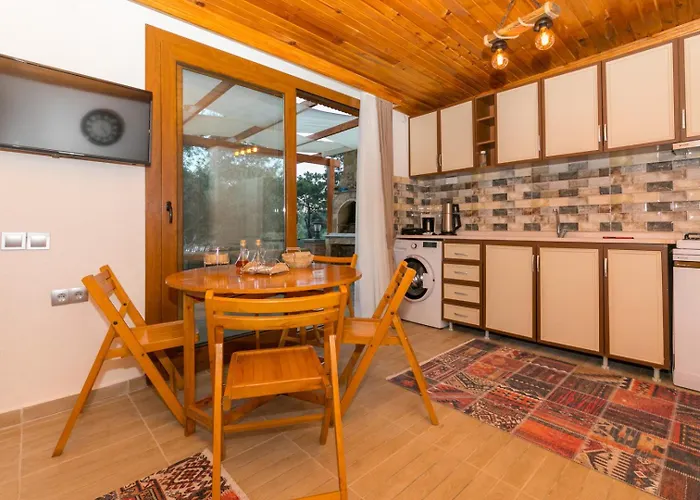 Ceren Akyaka Daily Weekly Villa Muğla