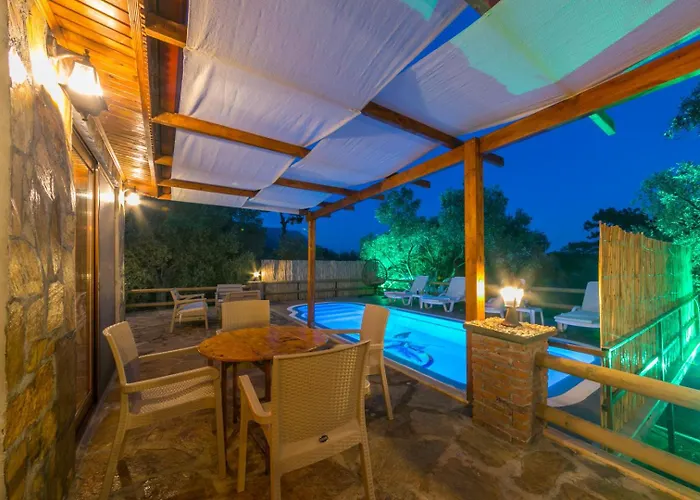 Ceren Akyaka Daily Weekly Muğla