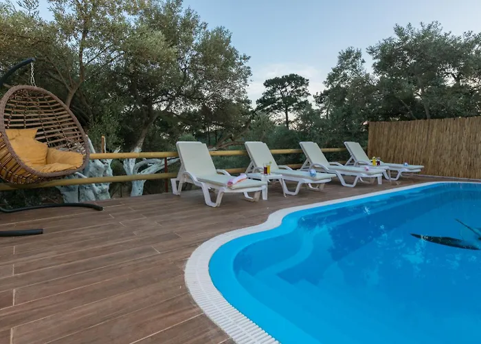 Ceren Akyaka Daily Weekly Villa